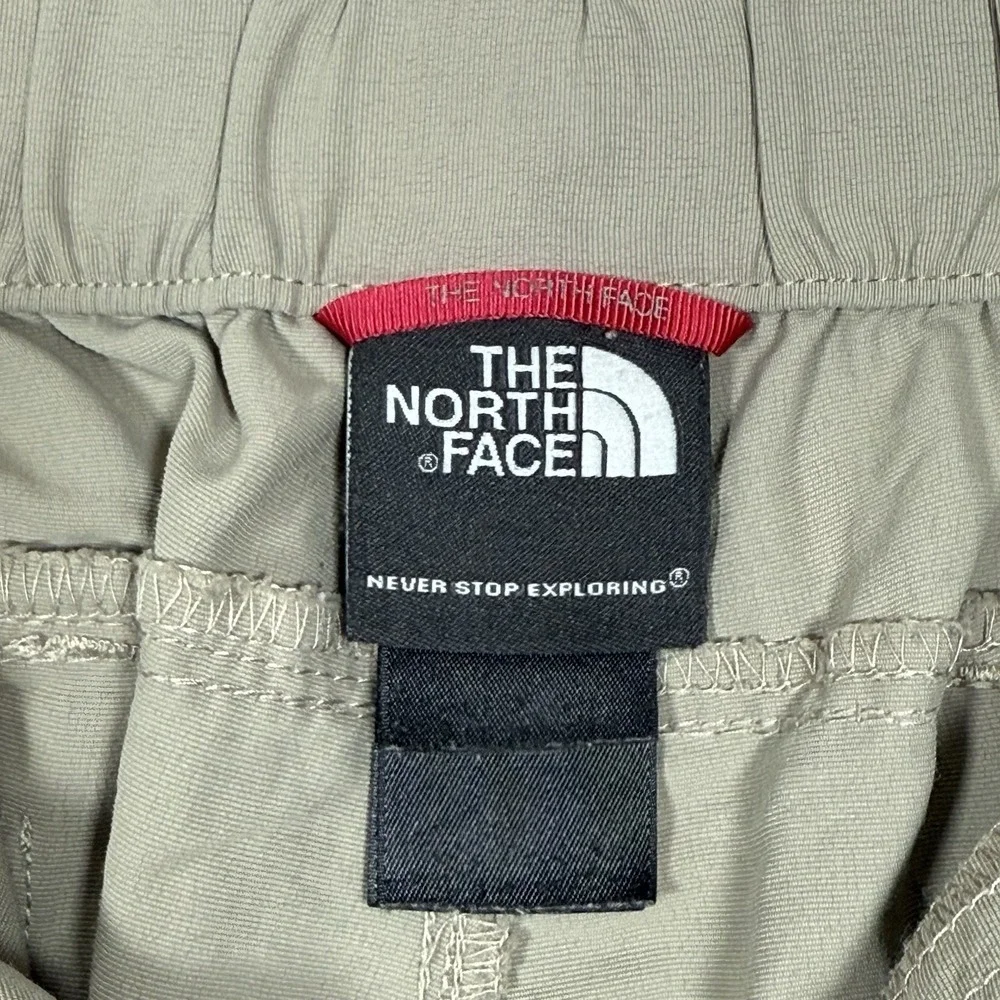 The North Face Hiking Cargo Shorts Men 34 (L) Belted Nylon Beige Solid